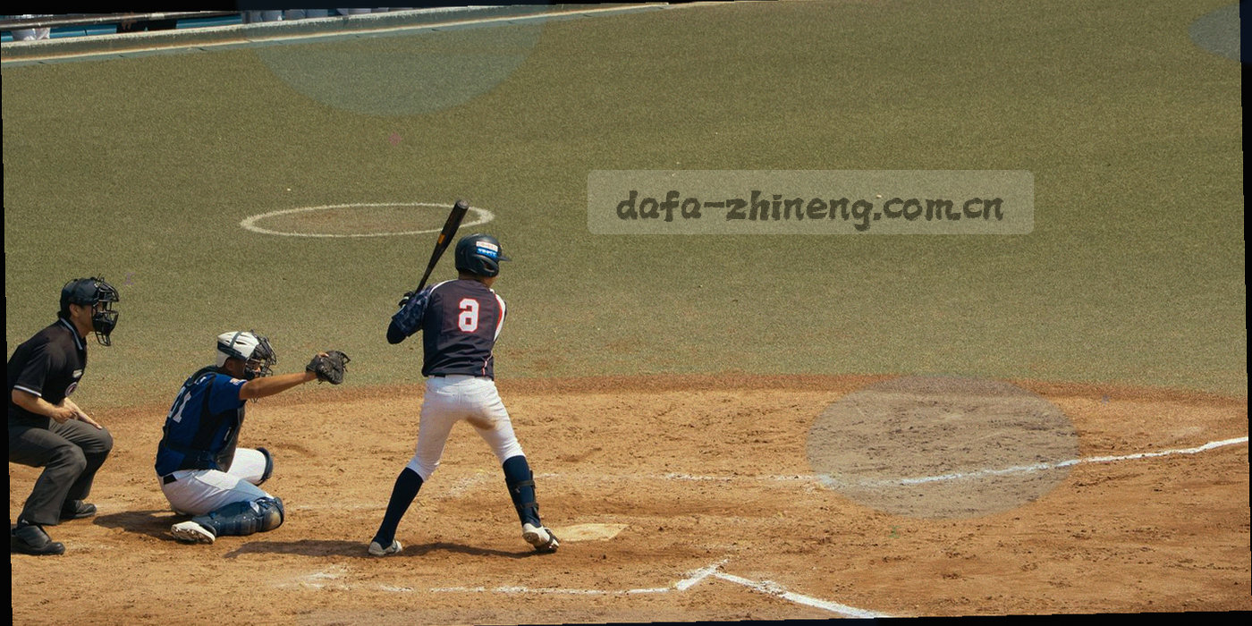 深墨蓝底上细线网格与直角色块构成的规范示意图形，局部带朱砂红切角